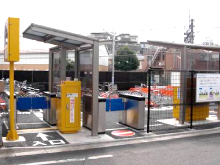 京王柴崎駅駐輪場、ゲート式管制システム導入実績写真2
