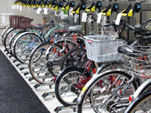 サンヴェール調布多摩川、自転車・垂直昇降式2段ラック導入実績写真2